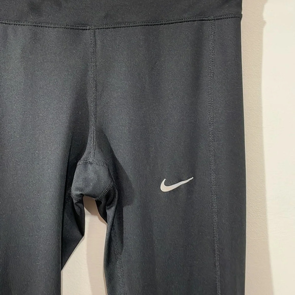 NWOT Nike Dri-Fit Essential Tights Runnings Leggings 645606 Black XS - Picture 4 of 16